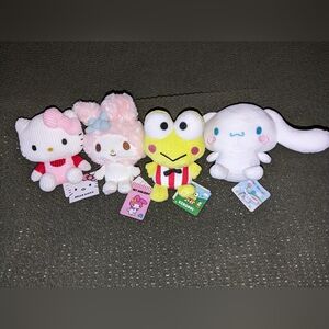 SANRIO - VARIOUS MINI PLUSH LOT - HELLO KITTY AND FRIENDS